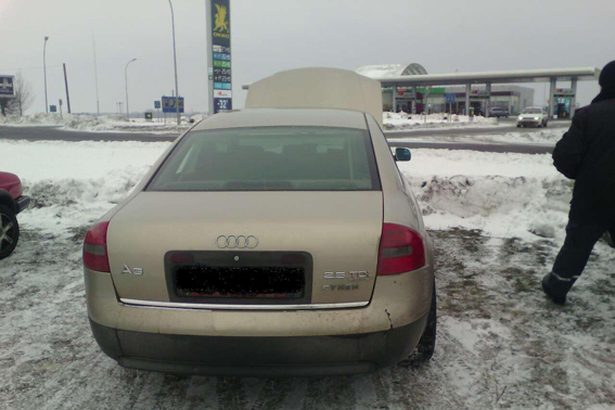 Черкаські поліцейські знайшли ще один автомобіль без документів