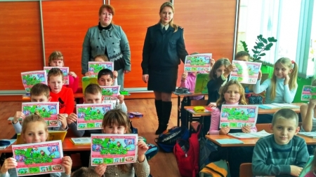 Чорнобаївські рятувальники провели для школярів профілактичний захід