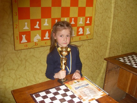 8-річна смілянка виграла Кубок Києва “Гамбіт” з шахів