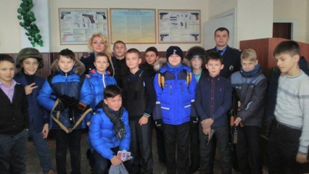 Черкаські школярі завітали у відділок до поліцейських