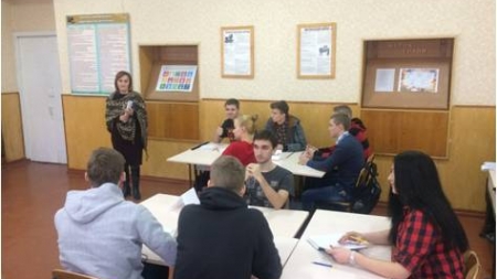 У черкаському ДНЗ «Черкаське ВПУ ім. Г.Ф.Короленка» проходять відкриті уроки