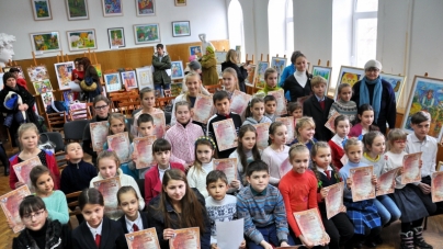 У Черкасах нагородили учасників конкурсу «Світ талантів – Витоки народні»
