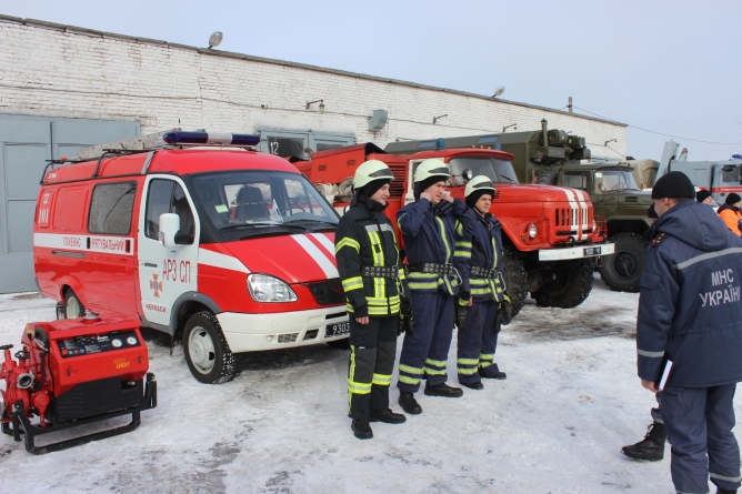 Черкаські рятувальники готуються до пропуску весняної повені та льодоходу