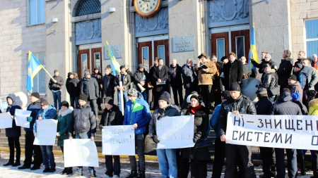 Черкаські «батьківщинівці»-підприємці підтримали «економічний» мітинг