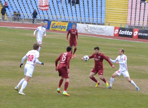 Черкаські футболісти виграли першу гру сезону