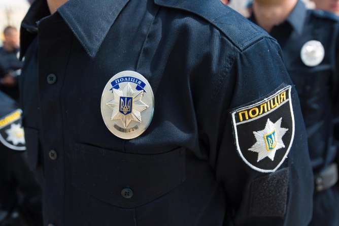 Драбівські поліцейські знайшли крадія 9 тис грн