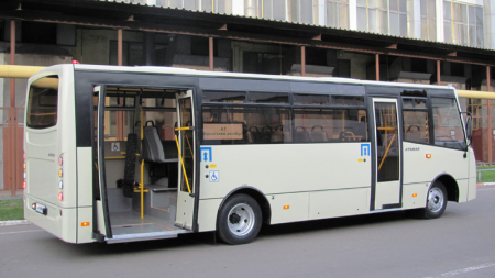 Майже половина вироблених у лютому автобусів в активі черкащан