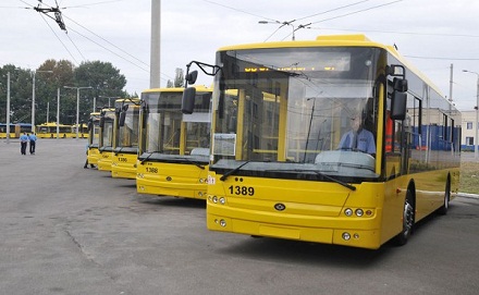 У Черкасах із 15 квітня додатково курсуватимуть шість ранкових тролейбусів