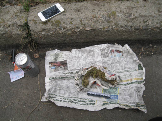 Черкаські поліцейські знайшли наркотики у порушників публічного порядку