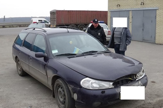 Уманські поліцейські знайшли нелегальний автомобіль