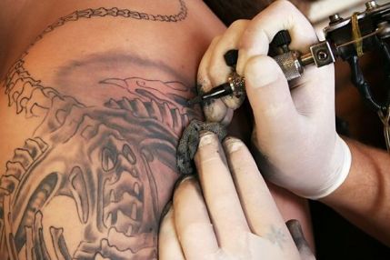 Як татуювання впливають на ваше здоров’я?