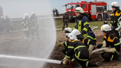 Викладачі та курсанти ЧІПБ “гасили” пожежу на об’єктах нафтогазового комплексу