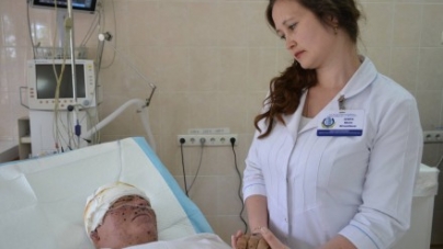 У лікарні ім. Мечникова прийшов до тями важкопоранений боєць із Черкащини