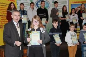 Черкаська школярка перемогла у конкурсі комп’ютерних проектів у Румунії