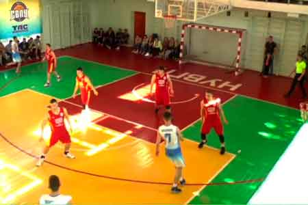 Команда ЧНУ вийшла до півфіналу Студентської баскетбольної ліги України