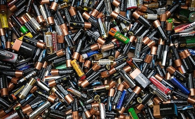 Контейнери для збору батарейок встановлюють в Умані