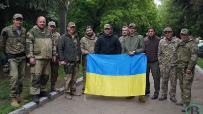 Волонтери з Черкащини нагородили бійців “Айдару” в зоні АТО