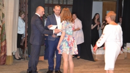 Черкаських школярів нагородили за перемоги в олімпіадах