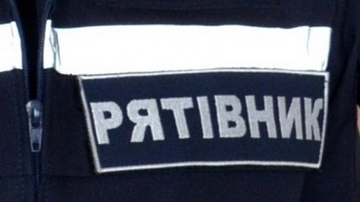 Виконком вирішив нагородити пожежників за порятунок дітей