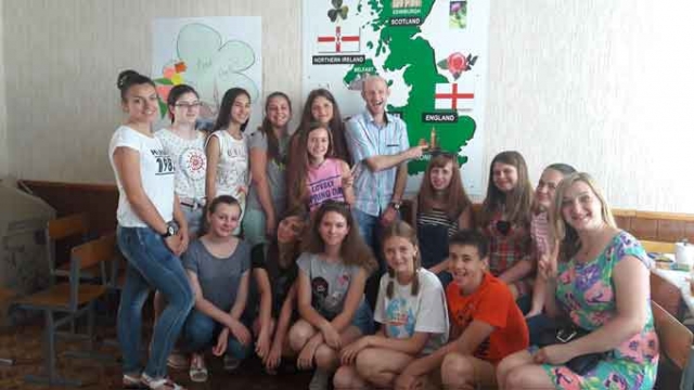Смілянські школярі вивчатимуть іноземну мову в таборі «Eco-leaders Camp»