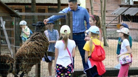 Завдяки “батьківщинівцю” діти з районів побували у Черкаському зоопарку