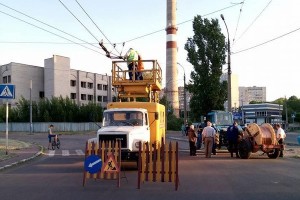 Контактну мережу тролейбусів у Черкасах уже почали оновлювати