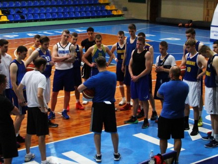 Черкаські баскетболісти почали підготовку до чемпіонату Європи U-20