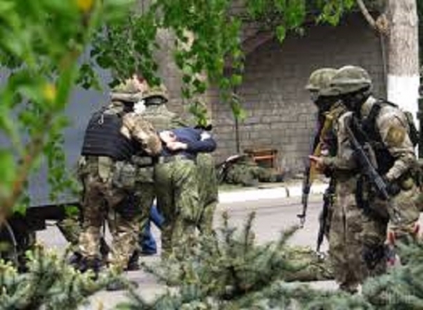 У Черкасах терористи “замінували” хімзавод та “підпалили” військову частину