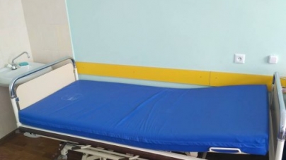 У черкаській лікарні 25 старих ліжок замінили на нові