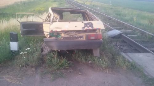 На Черкащині водій «Таврії», нехтуючи життям дитини, виїхав під вантажний поїзд