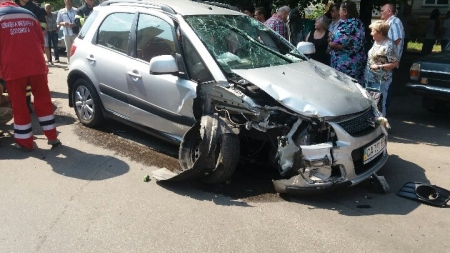У Черкасах втікаючи від скоєної ДТП збили жінку та протаранили 3 автомобіля
