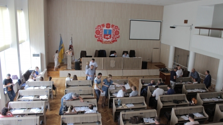 Черкаські депутати посварилися через елінги і кіоски Радуцького