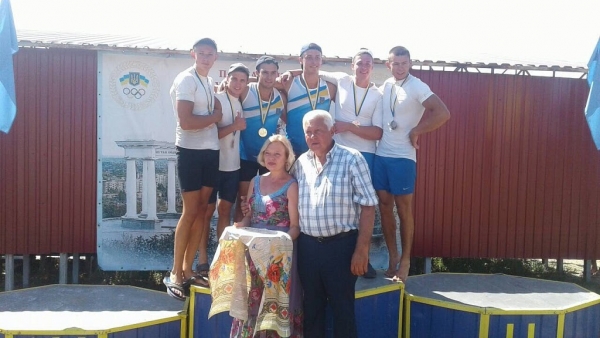 Дві золотих і одну бронзову медаль вибороли веслувальники Умані