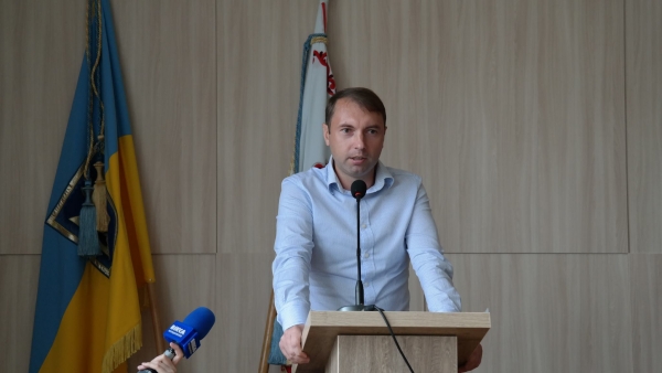 Микола Фомич: «Мені соромно за колег, які сьогодні призначають винних і хочуть перекласти відповідальність за забудову Митниці»