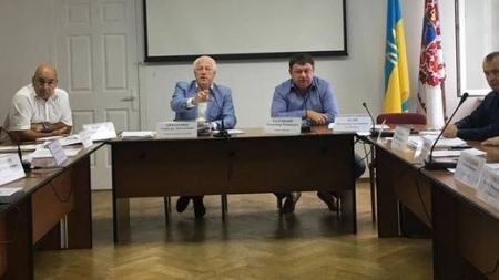 Олександр Радуцький намагався скасувати законні містобудівні умови