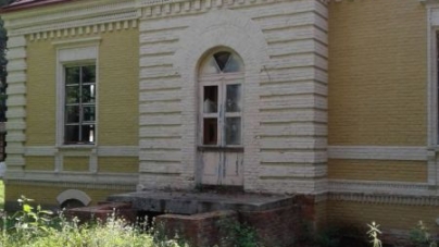 На Черкащині розкрадають унікальний маєток часів Шевченка