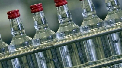 У Черкасах податкова міліція викрила підпільний цех з виробництва алкоголю