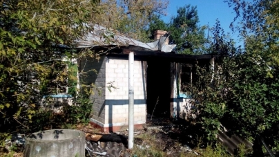 На Черкащині загорівся будинок