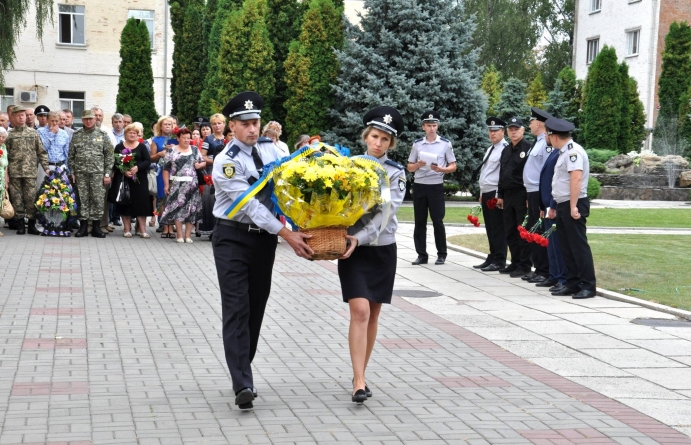 Поліцейські Черкащини вшанували пам’ять своїх загиблих колег