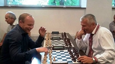 До Дня Незалежності в Черкасах пройшов турнір з блискавичних шахів