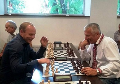 До Дня Незалежності в Черкасах пройшов турнір з блискавичних шахів