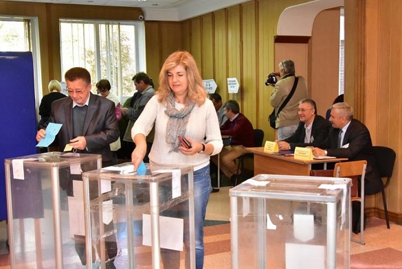 Серед кого обиратимуть черкащани: ЦВК завершила реєстрацію кандидатів (список)