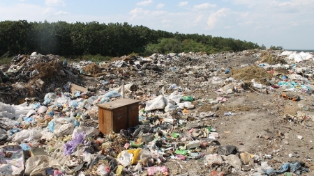 Бондаренко може звільнити начальника полігону за львівське сміття