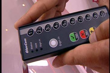 Канівським депутатам презентували систему для електронного голосування
