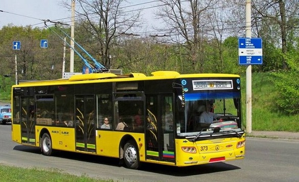 Безкоштовно проїхати у тролейбусі можна буде в Черкасах на день міста