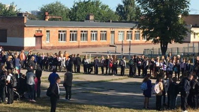 У поліцію повідомили про замінування черкаської школи. “Мінувальника” затримано