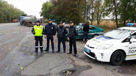 Протягом місяця патрульні обстежуватимуть стан доріг