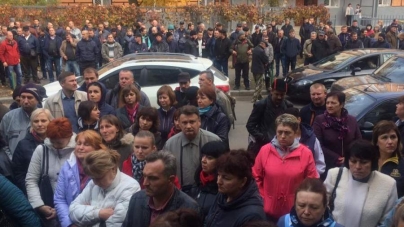 Черкаські енергетики вимагають виплати своєї заробітної плати під стінами НКРЕКП у Києві 