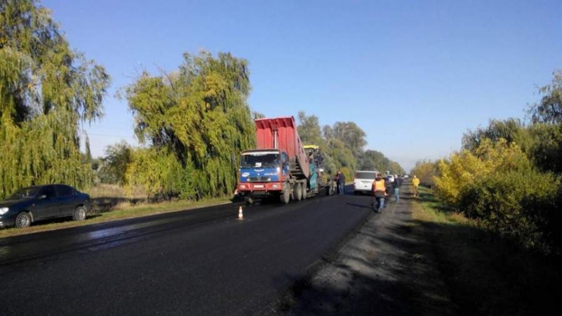 У Червоній Слободі закінчено ремонт автодороги