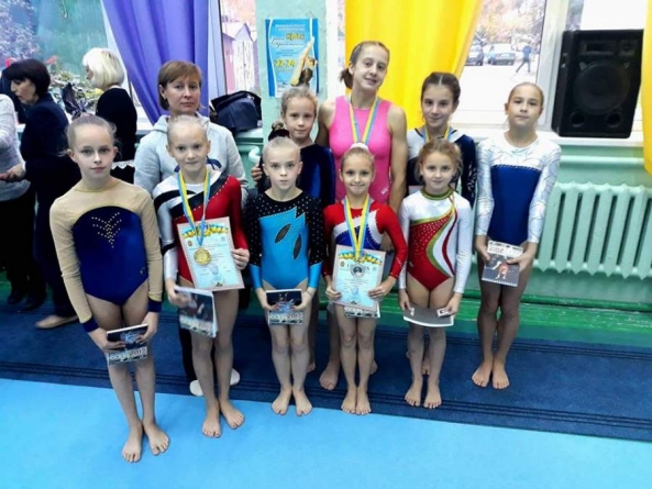 Черкаські гімнасти достойно виступили на чемпіонаті “Подільська осінь”